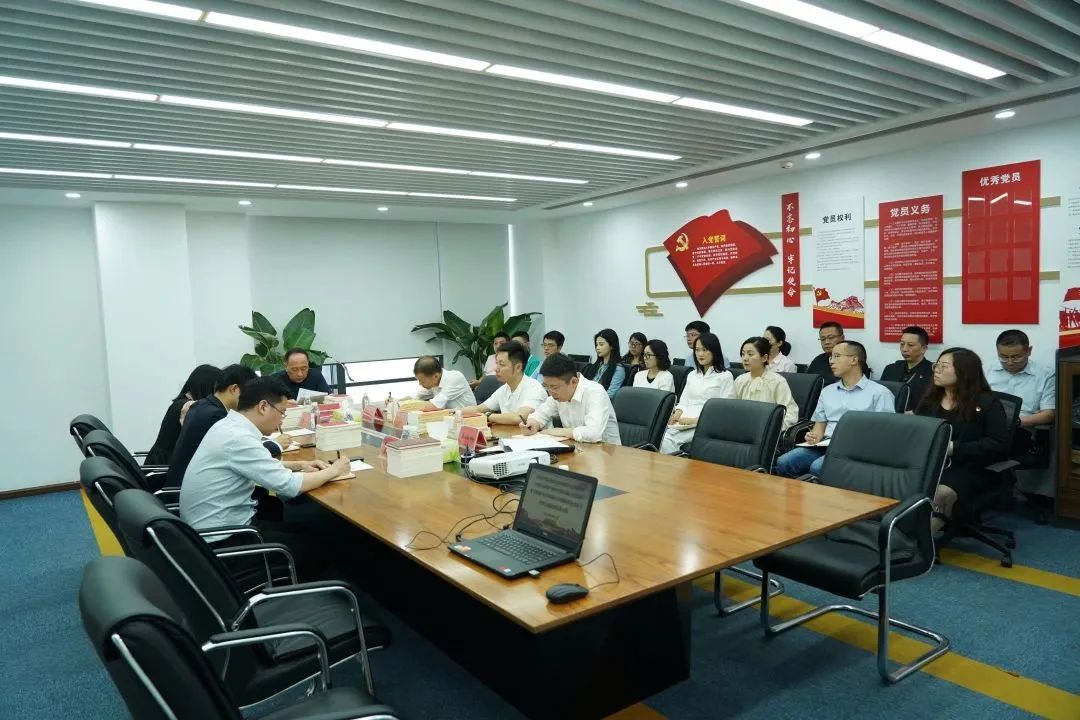 f12749ef-81a1-4774-83e0-5cb00ba7e159 f12749ef-81a1-4774-83e0-5cb00ba7e159