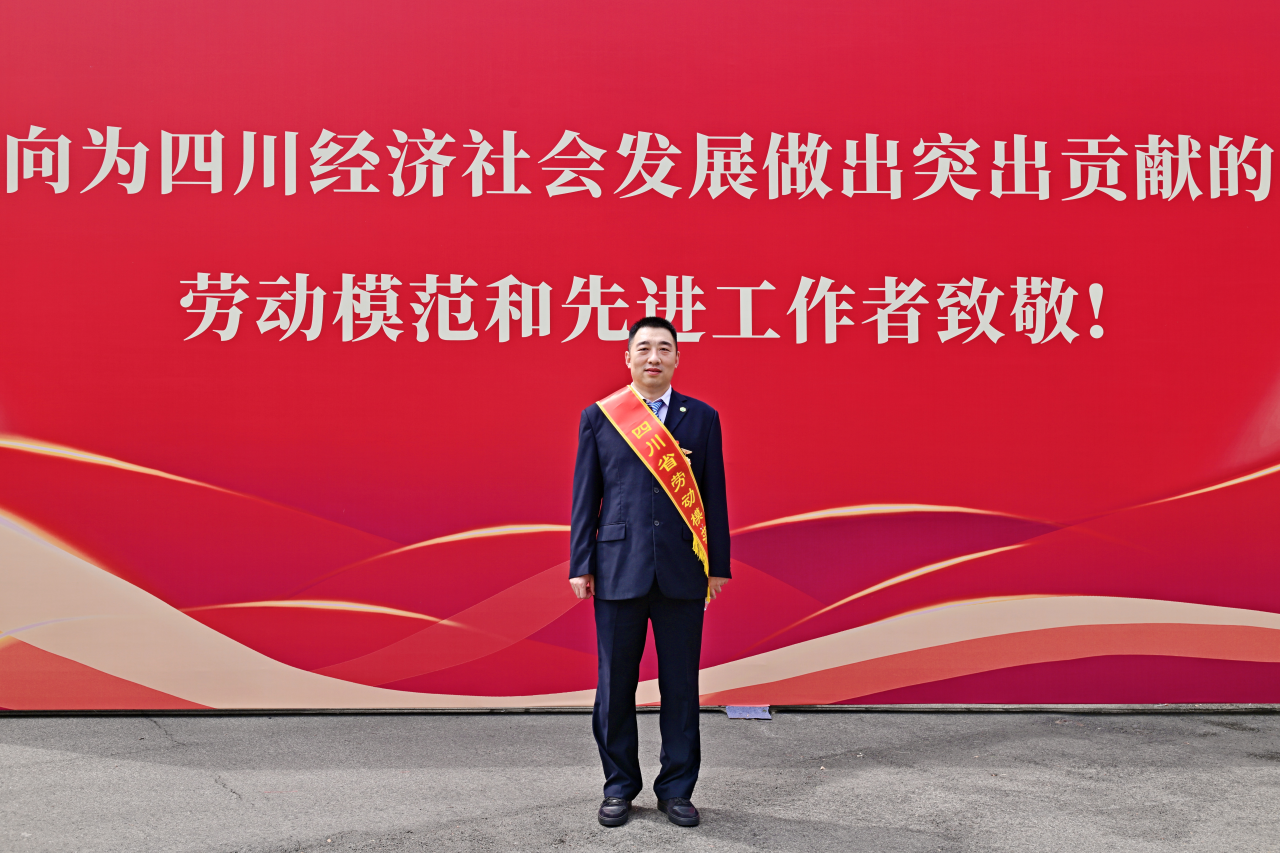f6f8795e-cbea-411d-99d8-f8f675b89e62 f6f8795e-cbea-411d-99d8-f8f675b89e62